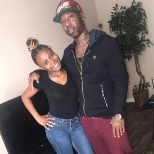 Meet your Posher, Deangelo